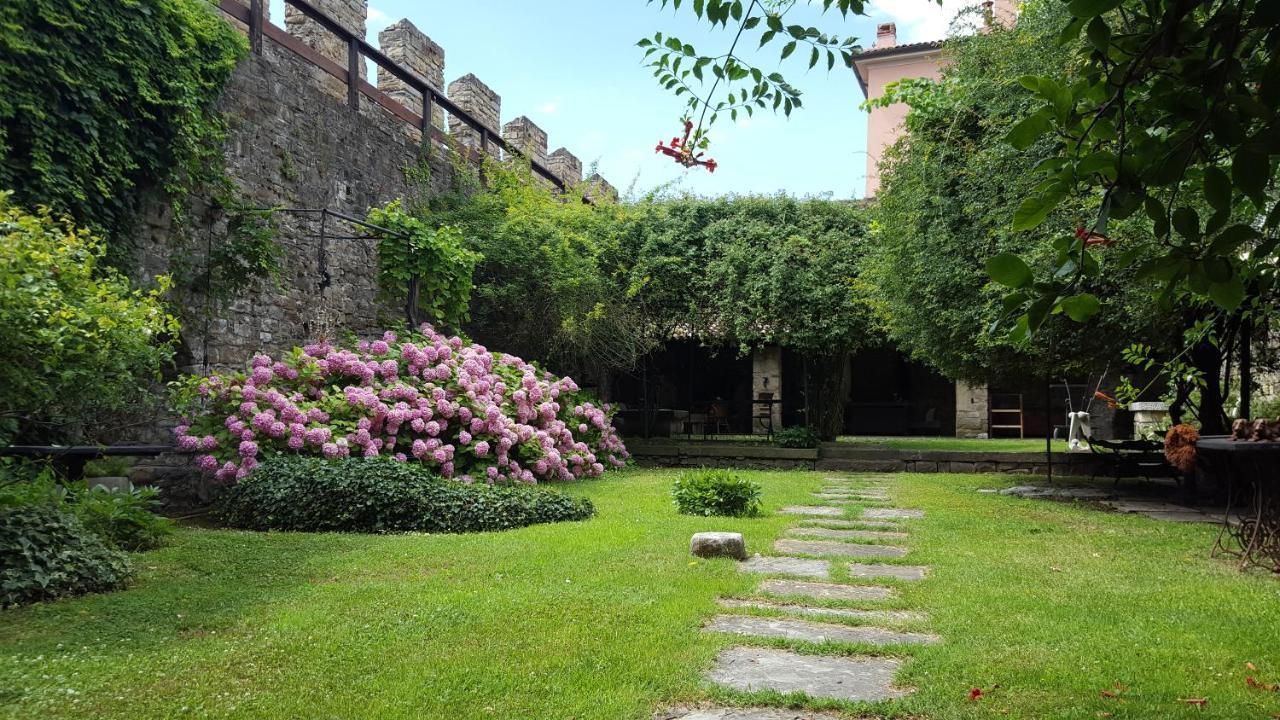 Castello Di Muggia Exterior photo